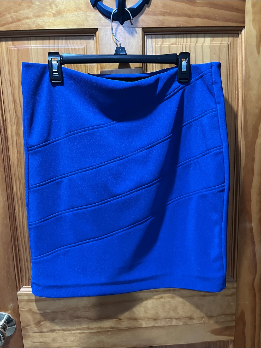 AB Studio pretty blue stretch skirt